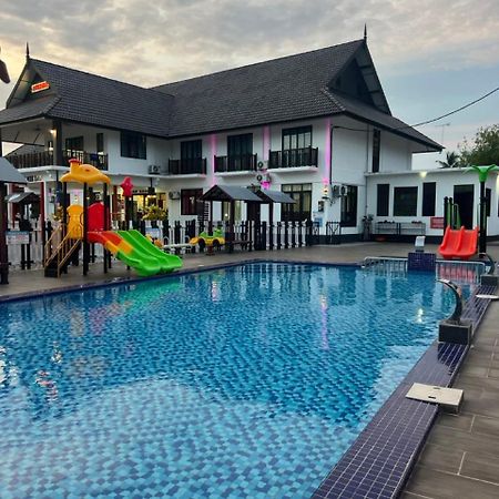 Villa Wanie Inn Setiu Dış mekan fotoğraf