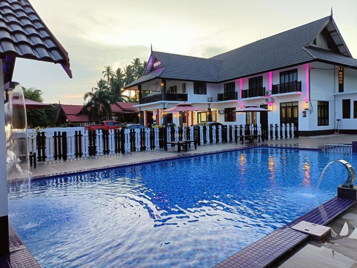Villa Wanie Inn Setiu Dış mekan fotoğraf
